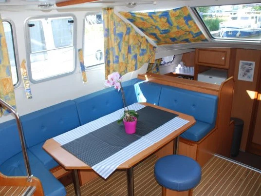 Wynajmij Motorówka z lub bez skippera  w Savoyeux