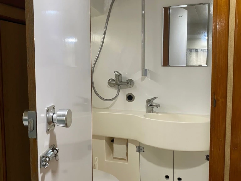 Wynajem Motorówka  z patentem 