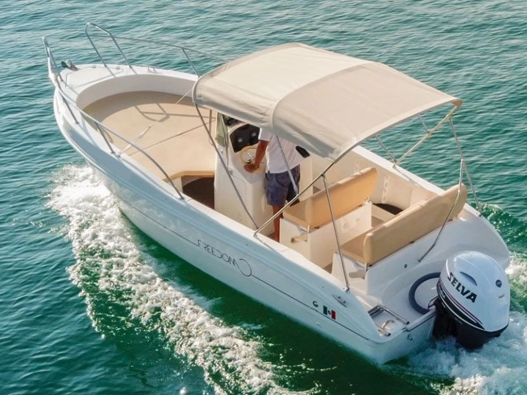 Wynajmij Motorówka z lub bez skippera Capelli w Camogli