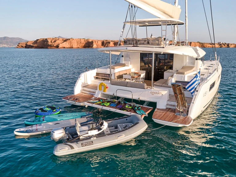 Wynajem łodzi Lefkáda tanio Lagoon 51