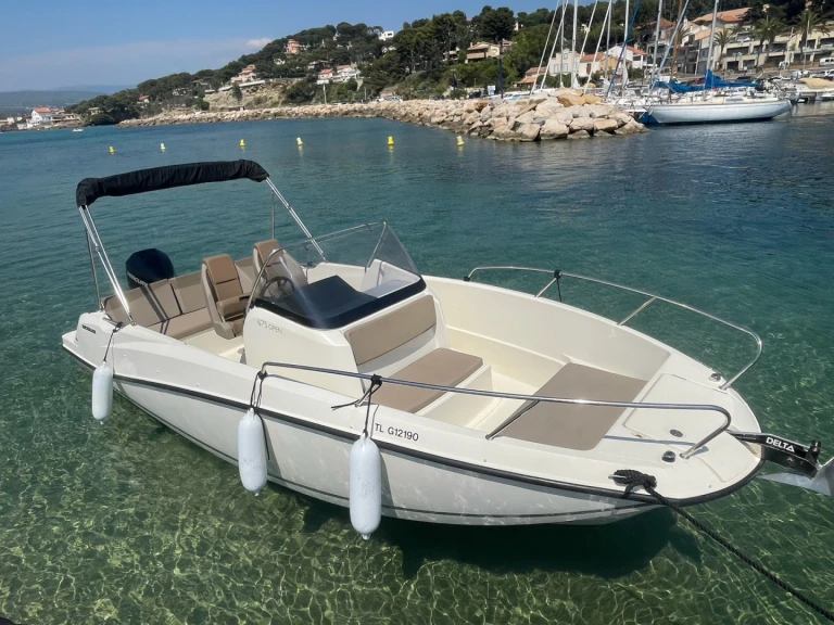 Wynajem w La Madrague- Quicksilver Activ 675 Open na SamBoat