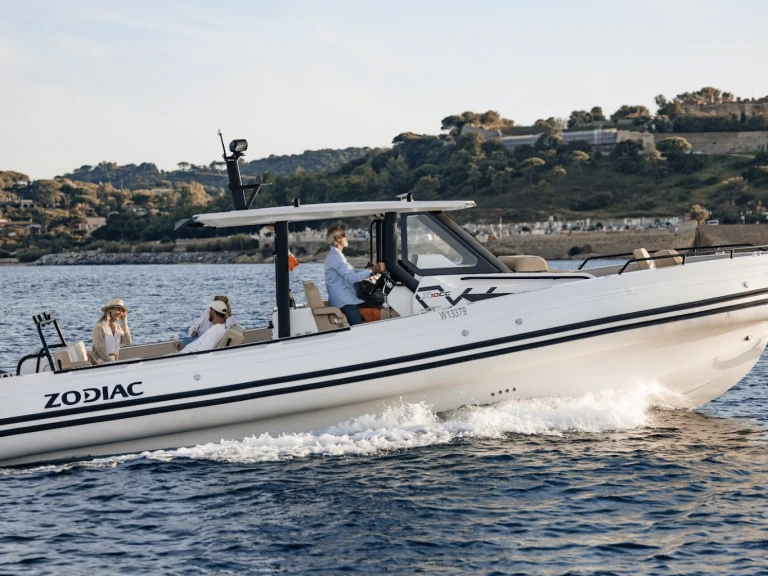 Wynajem łodzi Zodiac zodiac X10 CC w Port Grimaud na SamBoat 