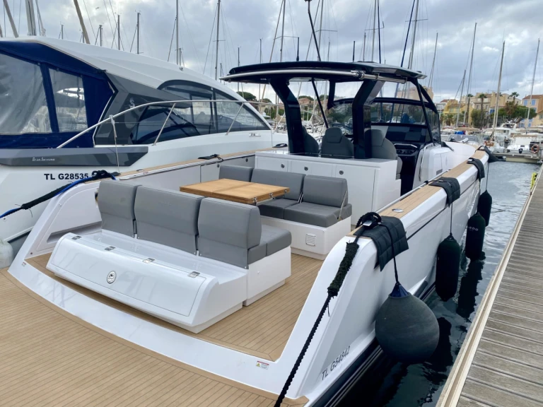 Wynajem w Port Grimaud- Pardo Yachts Pardo 38 na SamBoat