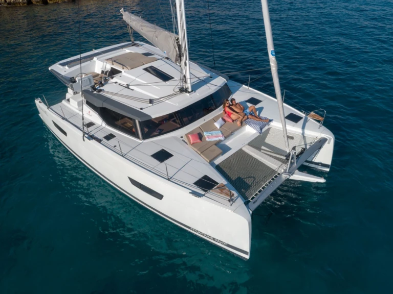 Wynajmij Katamaran z lub bez skippera Fountaine Pajot w Ajaccio