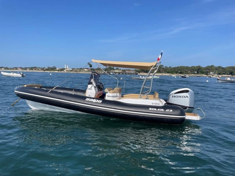 Wynajem łodzi Salpa Salpa Soleil 23 w Cogolin na SamBoat 
