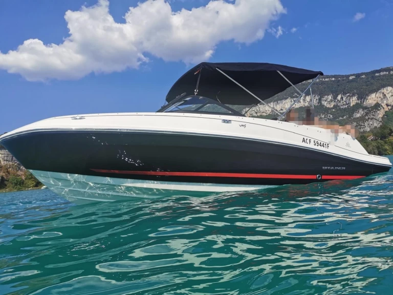 Wynajem Motorówka w Le Bourget-du-Lac - Bayliner BAYLINER VR5