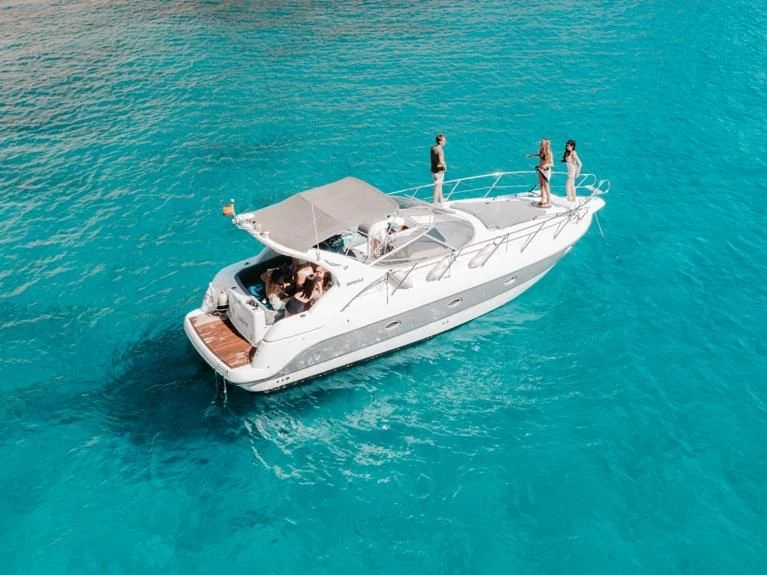 Wynajem Motorówka Sessa Marine Oyster z patentem 