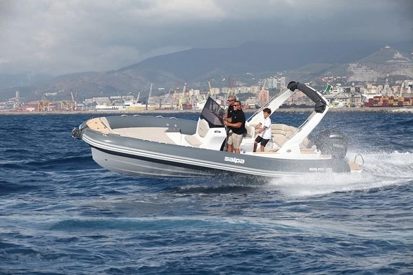 Wynajem łodzi Port Grimaud tanio SALPA 26 SOLEIL