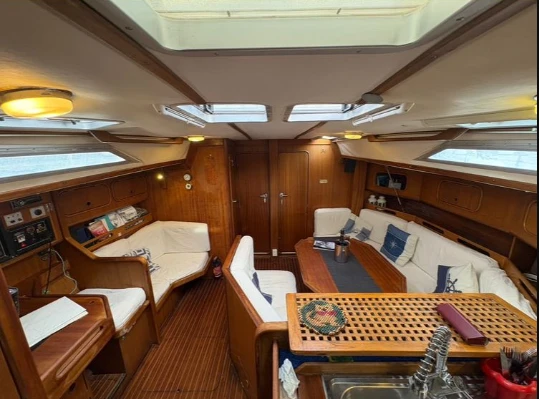 Bavaria Bavaria 420 Caribic między profesjonalistami a osobami prywatnymi w Nettuno