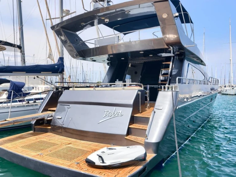 Wynajem Luksusowy jacht w Ibiza Town - Firebird 68 flay