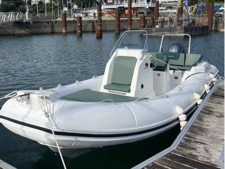 Wynajem łodzi La Trinité-sur-Mer tanio Quicksilver 555 Activ Open