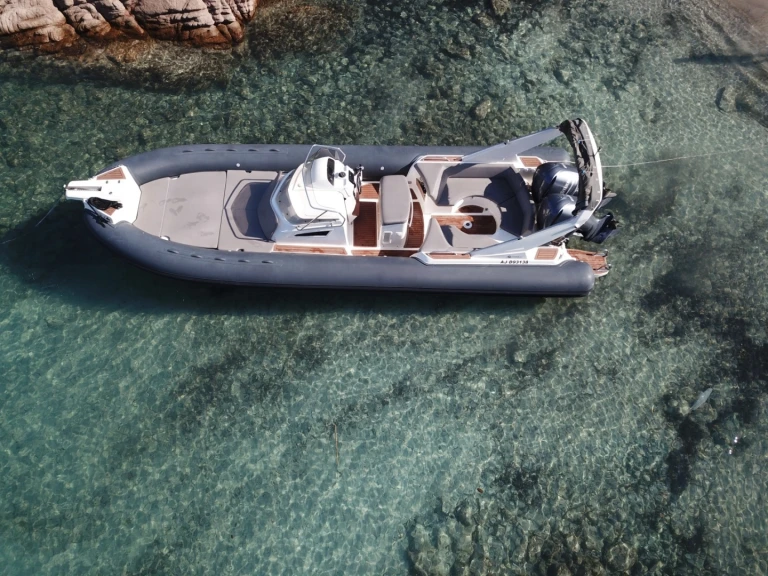Wynajem łodzi Capelli 1000 sun w Porto-Vecchio na SamBoat 