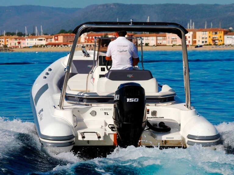 Wynajem Łódż półsztywna w Cogolin - Bsc 65 Classic