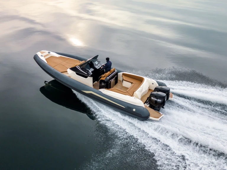 Wynajem łodzi Cogolin tanio B-2