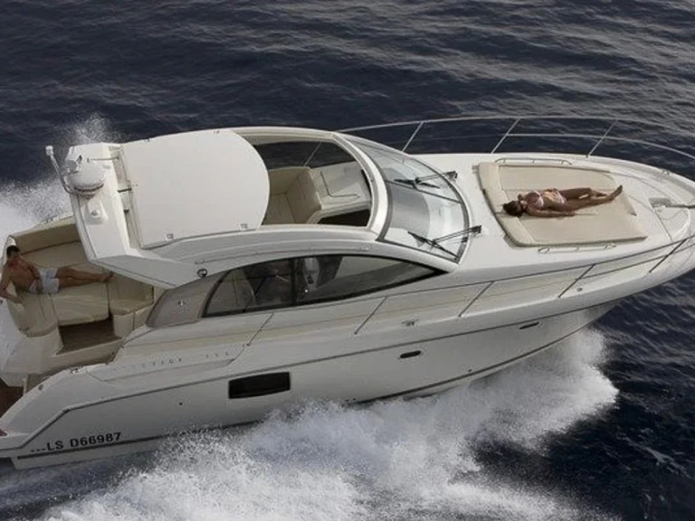Wynajem łodzi Jeanneau Prestige 38 S w Saint-Jean-Cap-Ferrat na SamBoat 