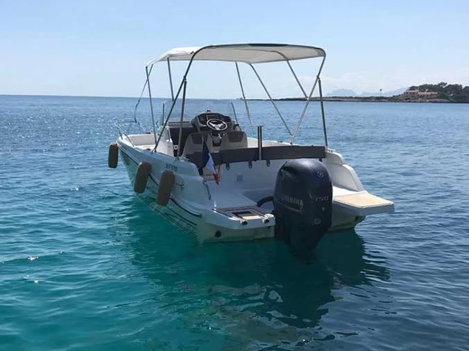 Wynajem łodzi Jeanneau Cap Camarat 6.5 Style w Antibes na SamBoat 
