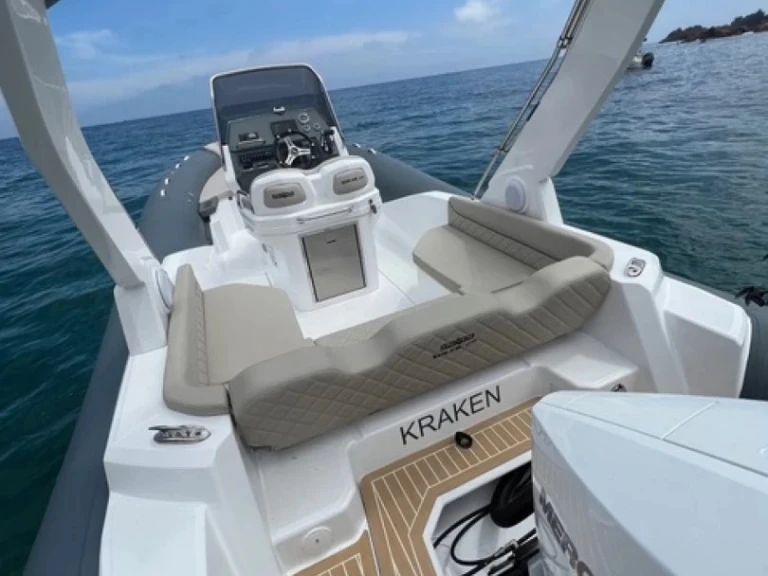 Wynajem w Antibes- Salpa Salpa Soleil 26 na SamBoat