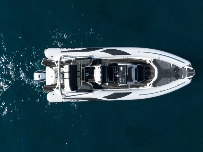 Wynajem łodzi Porto Pollo tanio GRAND 750 GOLDEN LINE