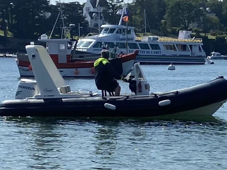 Wynajem łodzi Bénodet tanio V 620 Sport