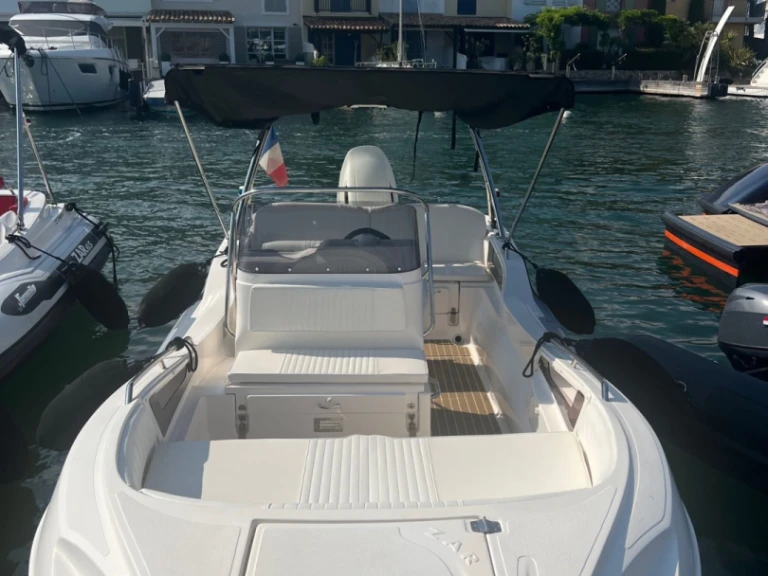 Wynajmij Zar Zar 57 w Port Grimaud