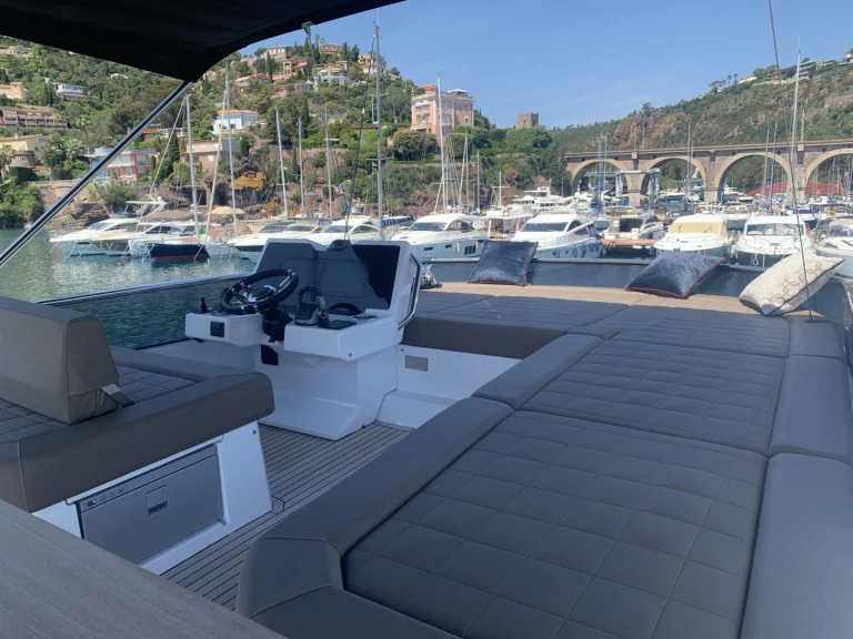 Wynajem Luksusowy jacht w Port Grimaud - Pardo Yachts PARDO 60 ENDURANCE