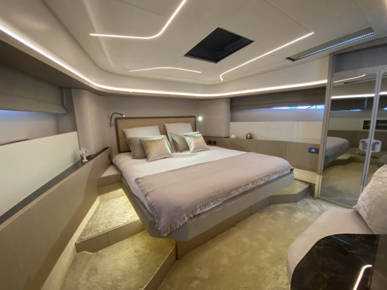 Wynajem łodzi Port Grimaud tanio Activ 605 Open