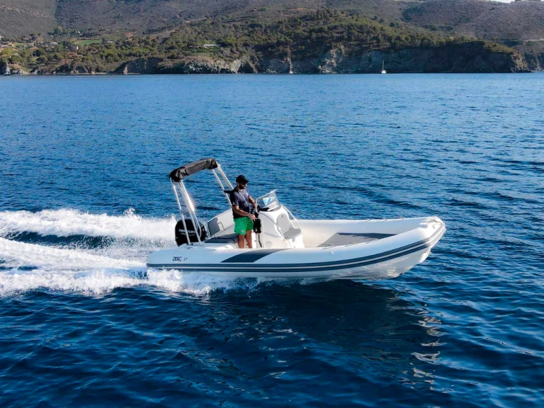 Wynajem w Galéria- Bsc BSC 570 na SamBoat