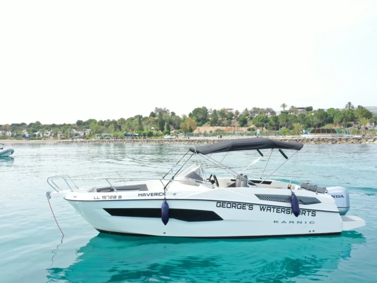 Wynajem łodzi Karnic KARNIC 701 SL w Latchi na SamBoat 