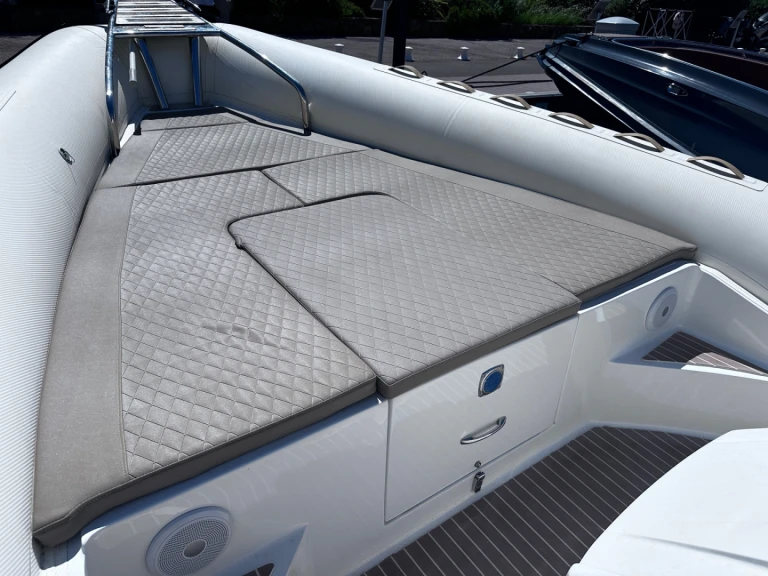 Wynajem łodzi FANALE 1000 w Cogolin na SamBoat 