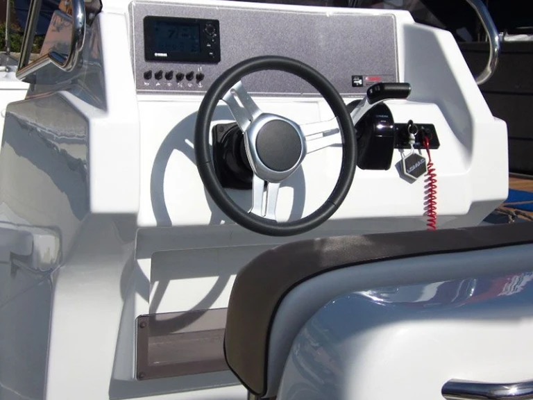 Wynajem w Ajaccio- Lomac 790 in na SamBoat