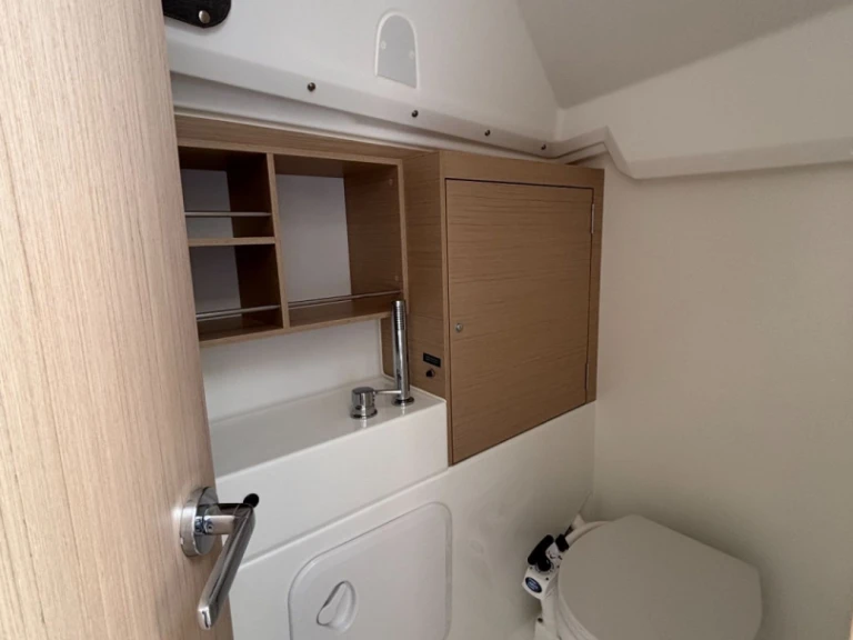 Wynajem łodzi Bénéteau Oceanis 30.1 w Ajaccio na SamBoat 