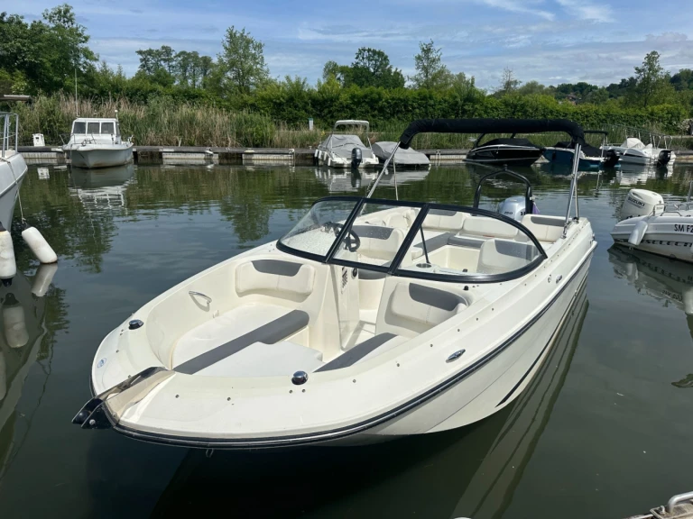 Wynajem w Viviers-du-Lac- Bayliner Element E7 na SamBoat