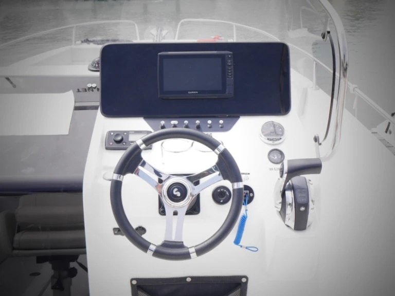 Wynajem Motorówka w La Baule-Escoublac - Bénéteau Flyer 8