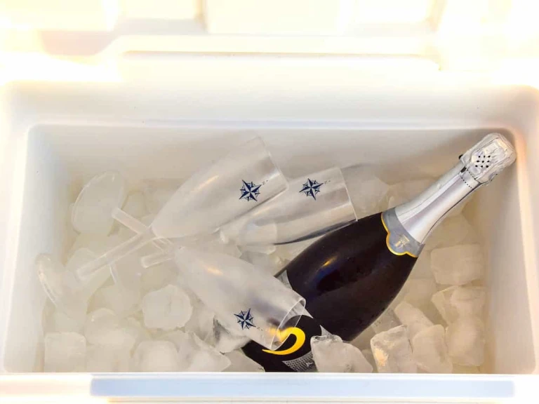 Motorówka do wynajmu w Porto Cesareo w najlepszej cenie