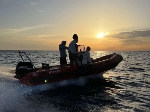 Wynajem w La Forêt-Fouesnant- Zodiac Pro 12 Man na SamBoat
