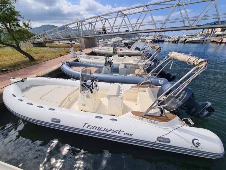 Wynajem łodzi Capelli Tempest 650 w Saint-Florent na SamBoat 