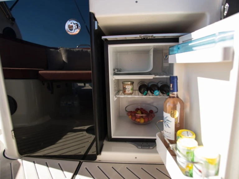 Wynajem w Propriano- Zodiac Medline 9 na SamBoat