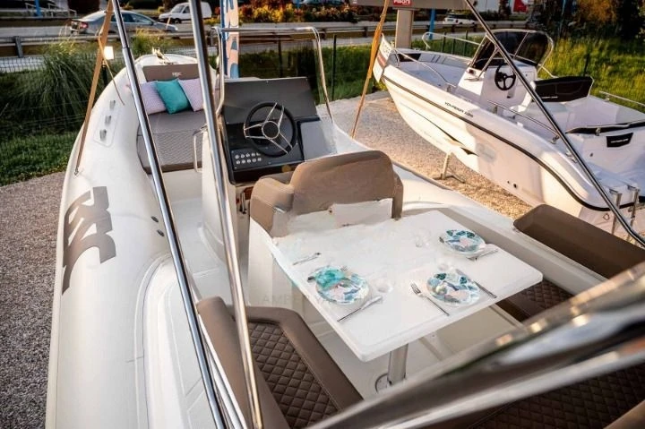 Wynajem Łódż półsztywna w Cogolin - Bsc BSC 70