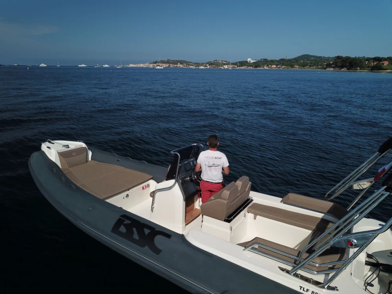 Wynajem łodzi Cogolin tanio BSC 78