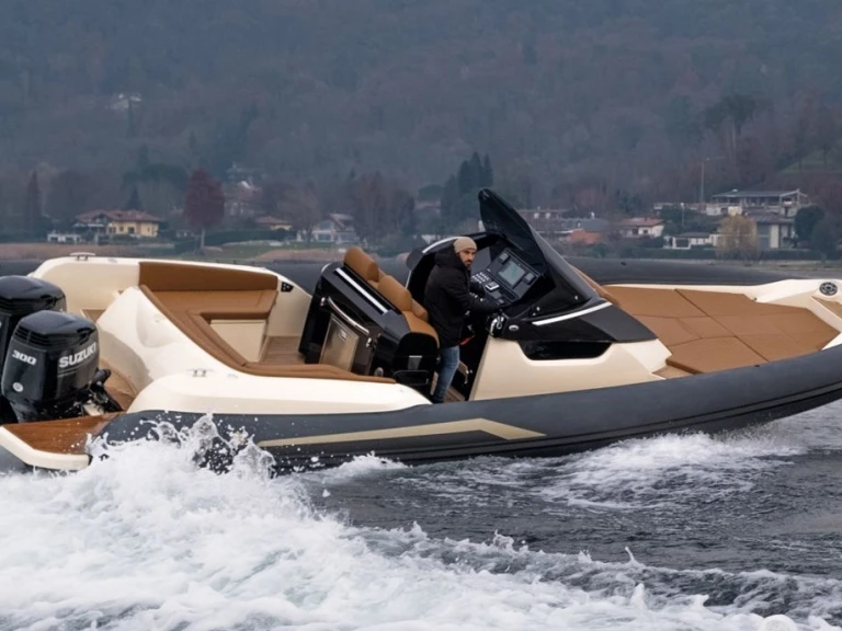 Wynajem Łódż półsztywna Bsc z patentem 