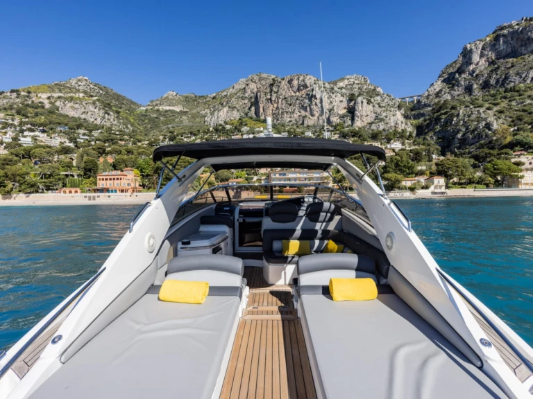 Wynajem Luksusowy jacht w Saint-Jean-Cap-Ferrat - Sunseeker Superhawk 43