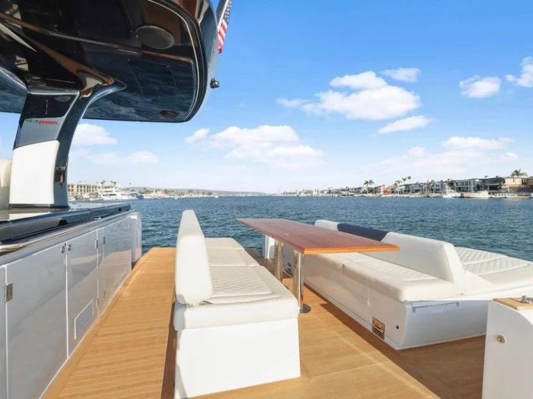 Wynajmij Solaris Solaris 44 w Golfe-Juan