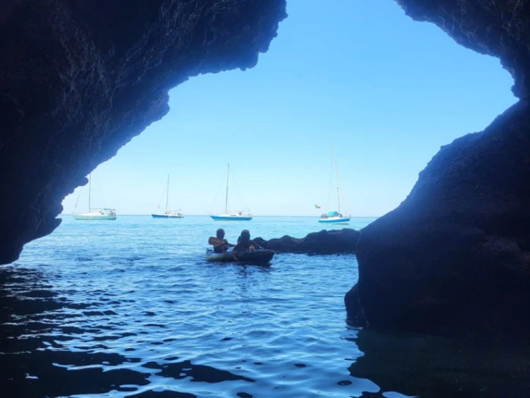 Wynajem Żaglowiec Dufour z patentem 