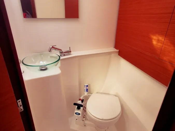 Wynajmij Dufour Dufour 460 Grand Large w Marina (City)