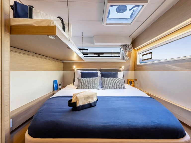 Wynajem w Salerno- Lagoon Lagoon 43 na SamBoat