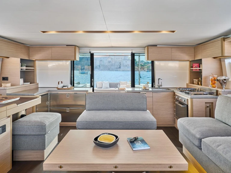 Katamaran do wynajmu w Lefkáda w najlepszej cenie