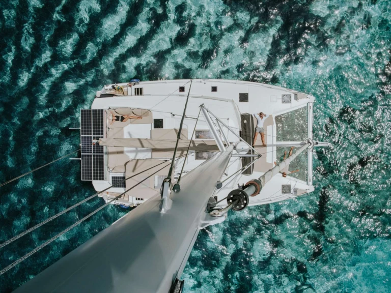 Katamaran do wynajmu w Ateny w najlepszej cenie