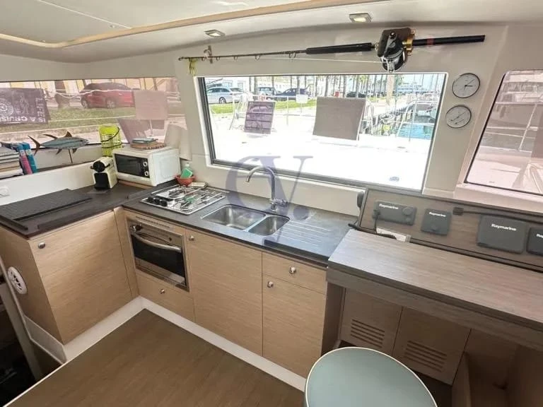 Wynajem Katamaran w Rimini - Bali Bali 4.0