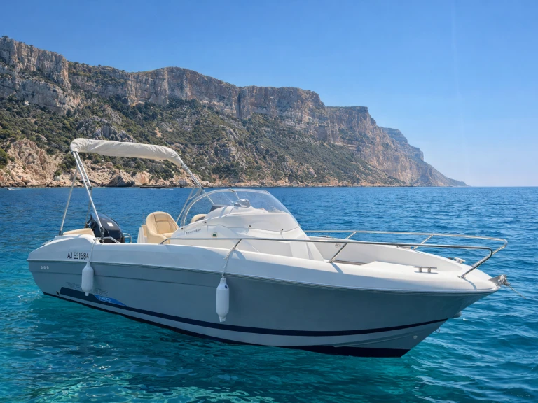 Wynajmij Motorówka z lub bez skippera Bénéteau w Nicea