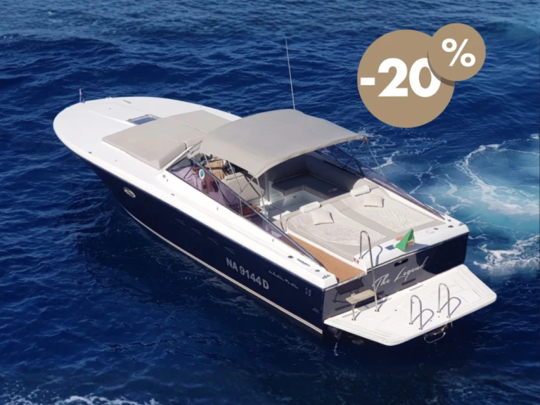 Wynajem łodzi Saint-Tropez tanio Itama 38